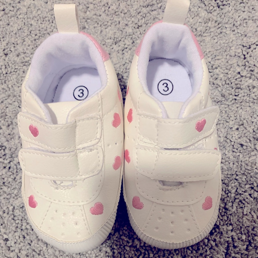 Brands new never worn!